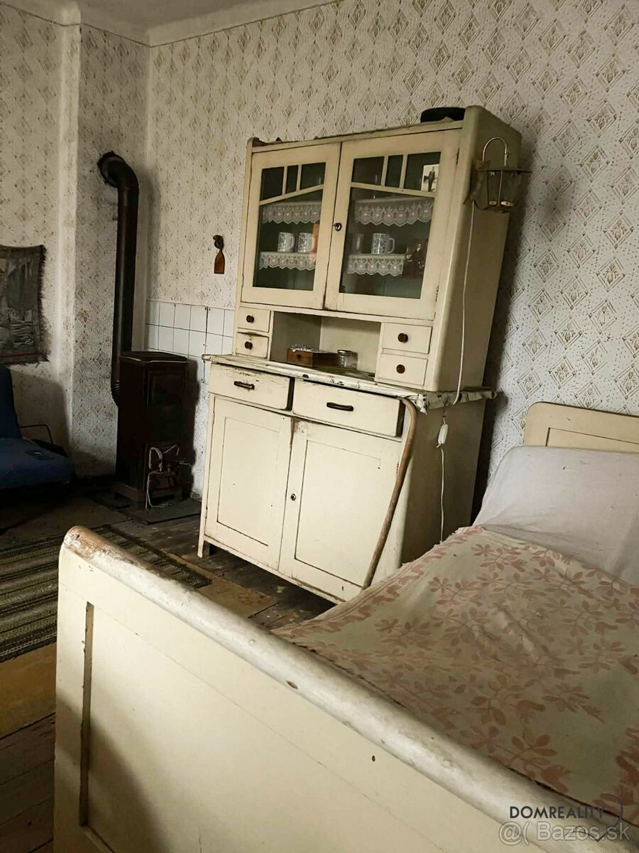 Na predaj 2 rodinné domy, dva svety v obci Vaďovce - 16