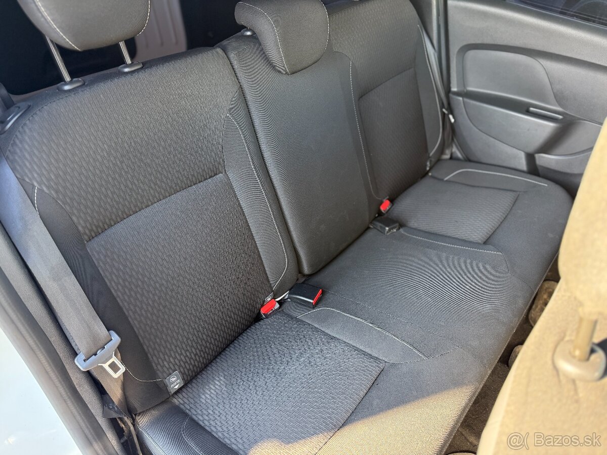 Dacia Logan MCV 1.5 Blue dCi Arctica - 16