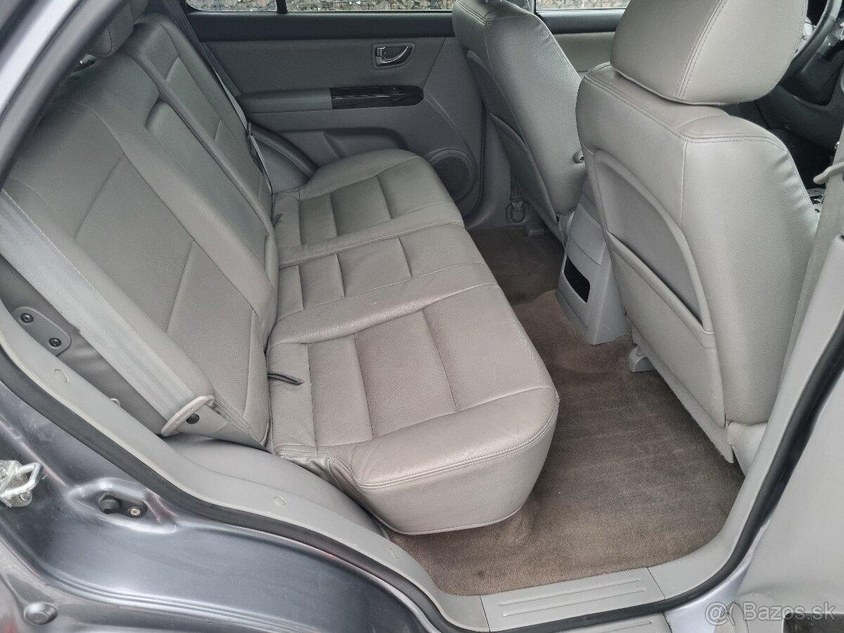 KIA SORENTO 2,5CRDi 4x4 FACELIFT - 16