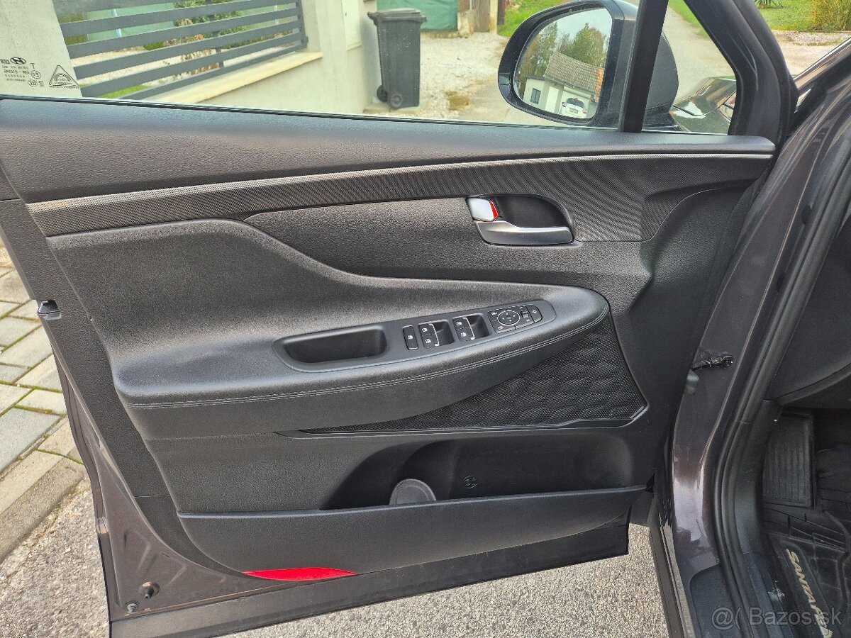 Hyundai Santa Fe 2.2crdi AT. r.v.2021 - 16