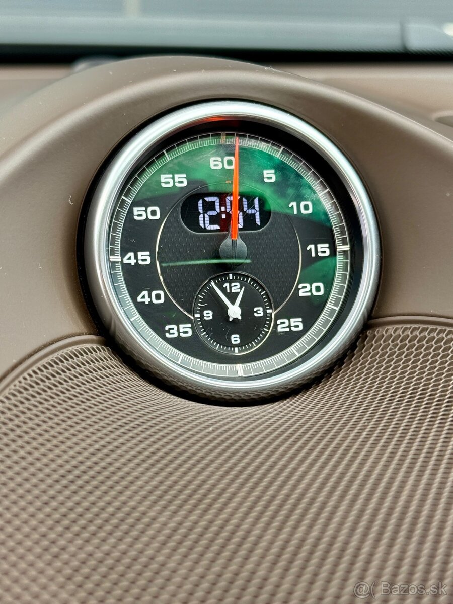Porsche Cayenne 3.0 Facelift chrono - 16