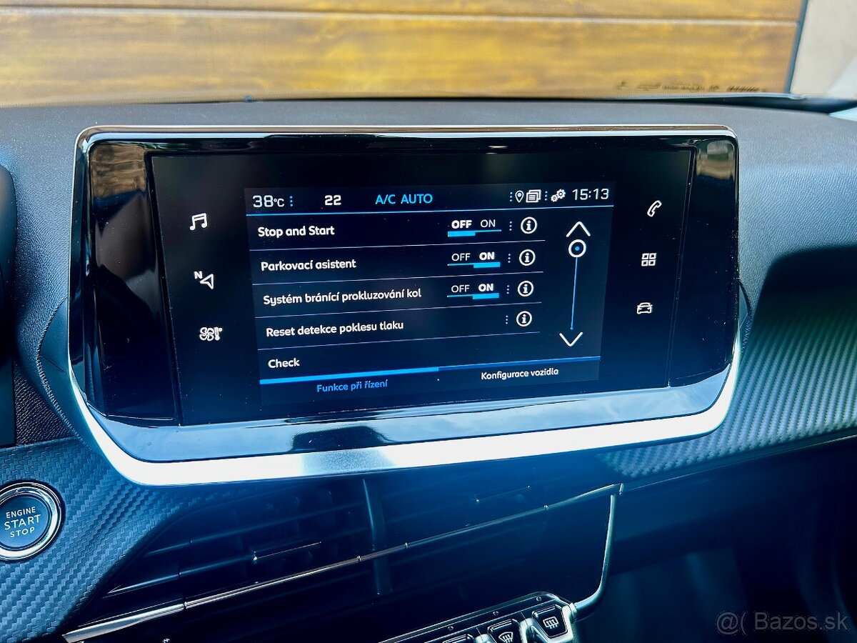 Peugeot 2008 1.5 BlueHDi 130 Allure EAT8 - 16