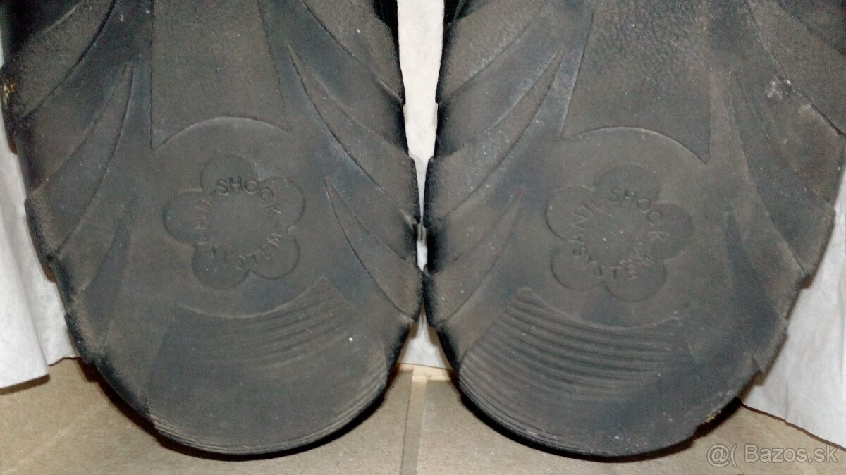 dámska obuv – sneaker - 16