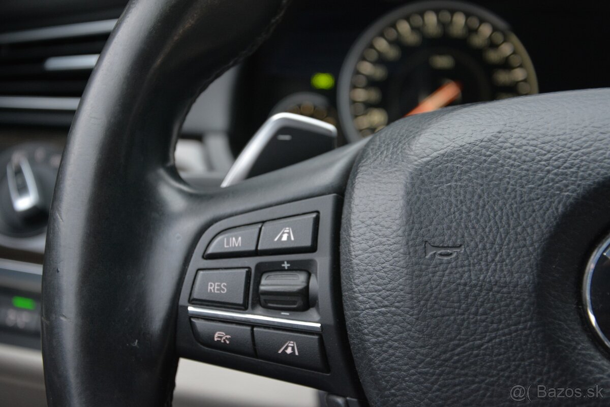 BMW rad 7 3.00 xDrive SR voz, B&O hudba, TOP výbava - 16
