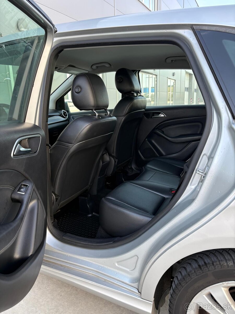 Mercedes-Benz B trieda 180 d A/T - 16