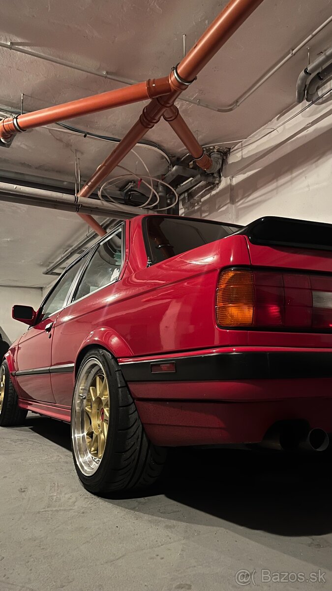 BMW E30 coupe 330i M54 1988 - 16