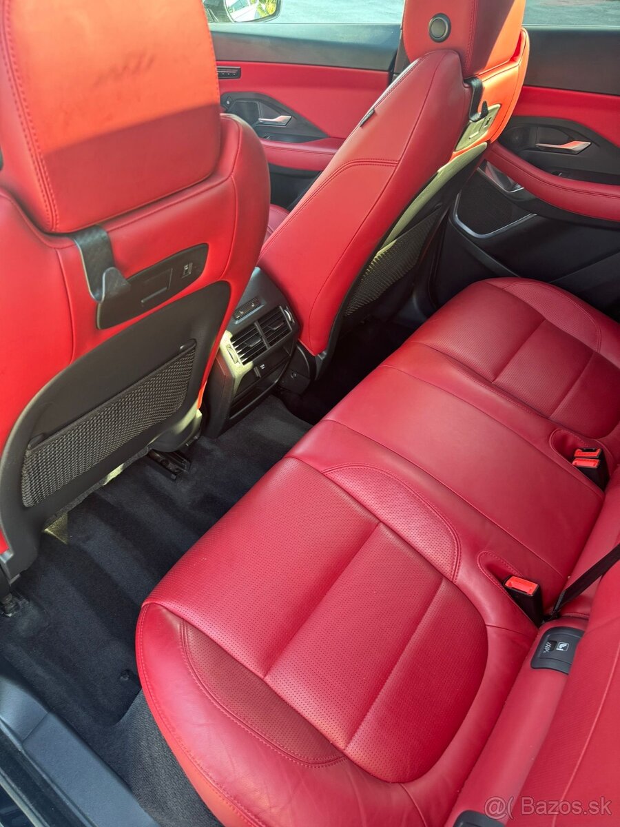 Jaguar E-Pace P200 R-Dynamic SE AWD - 16