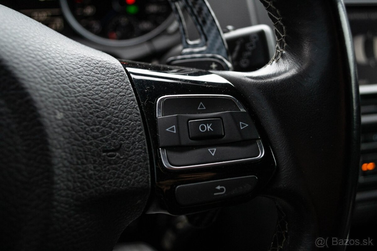 Volkswagen Golf 2.0 TFSI 270k R 4-Motion DSG - 16