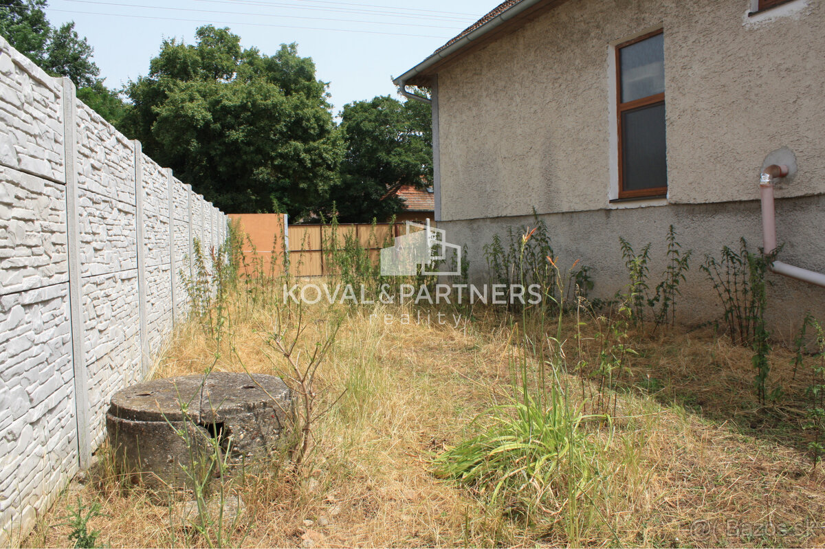 Rodinný dom na 73 á pozemku - Levice - Málaš - 16