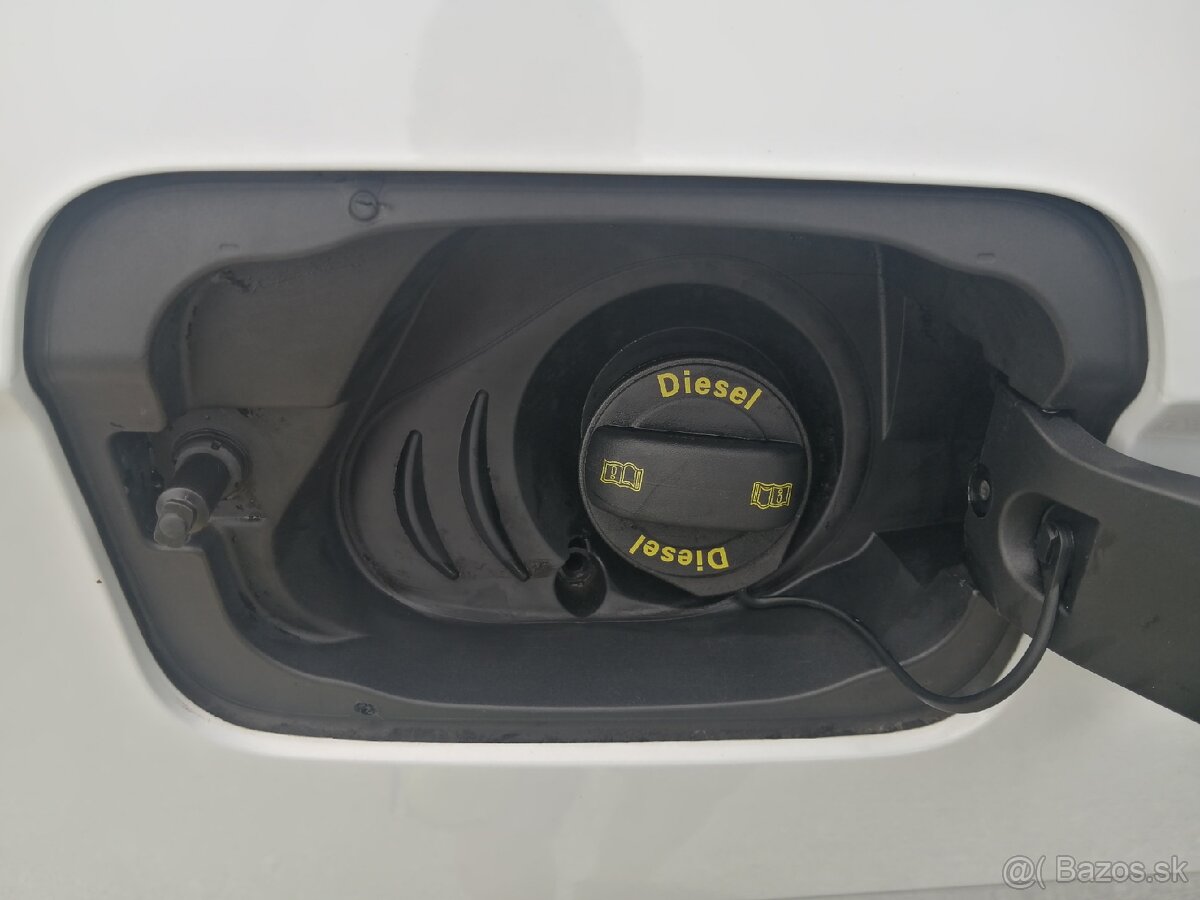 Škoda Karoq 1.6 style led svetla, panorama,canton, el. ťažné - 16