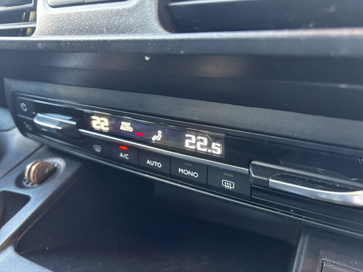 Opel Combo Life 1.5CDTi 96KW/130K MT6 Innovation - 16