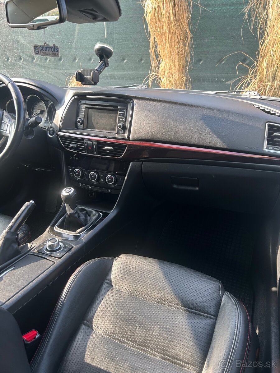 Mazda 6 2.2D - 16
