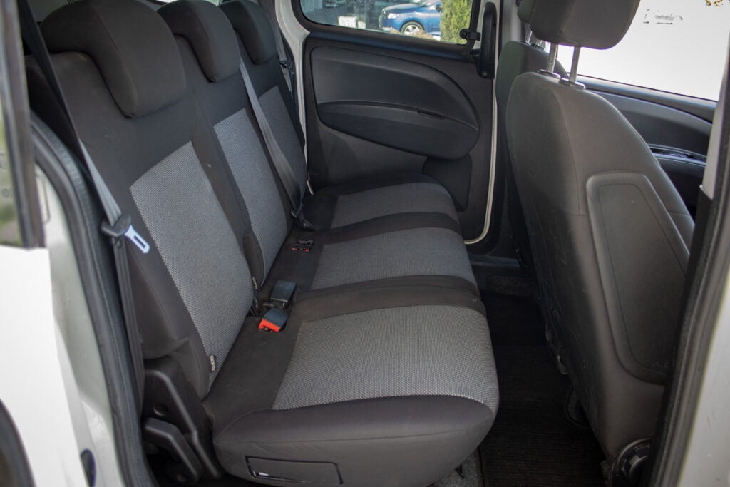 Fiat Doblo 1.4i - 16