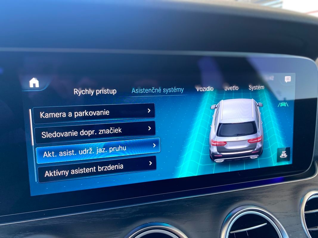 Mercedes - Benz E 220d 143kW ALLTERRAIN 4MATIC - 16