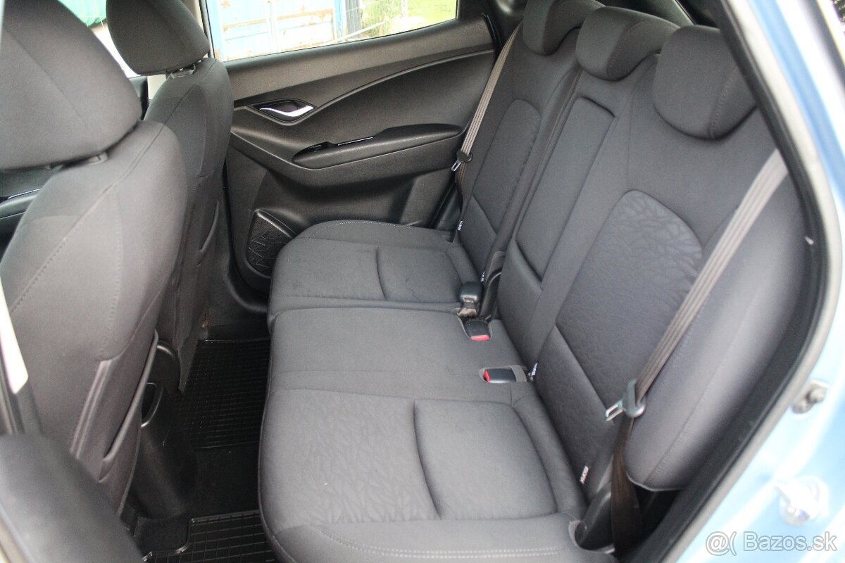 Hyundai ix20 1.6 CRDi - 16