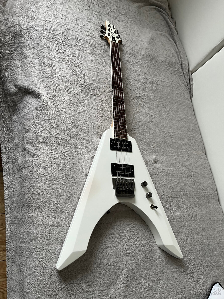 PK Guitars "V"- čko - 16