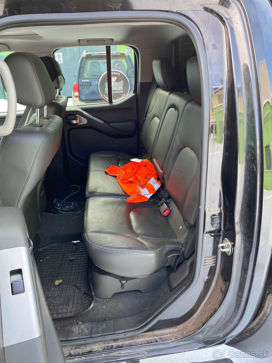 Nissan Navara D40 Double Cab 2.5dCi 128kW - 16