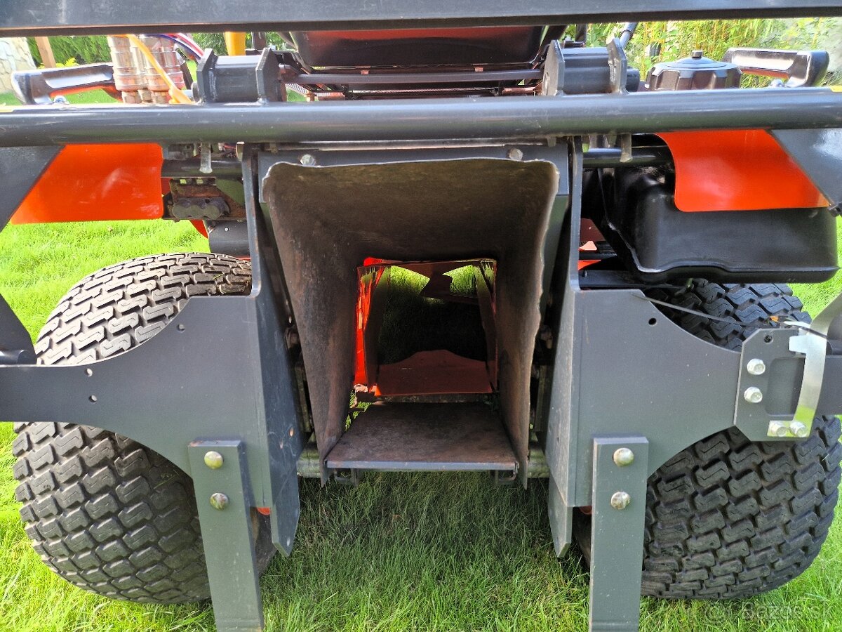 Zahradni Traktor sekačka KUBOTA G26 HD - PROFESSIONAL - 16