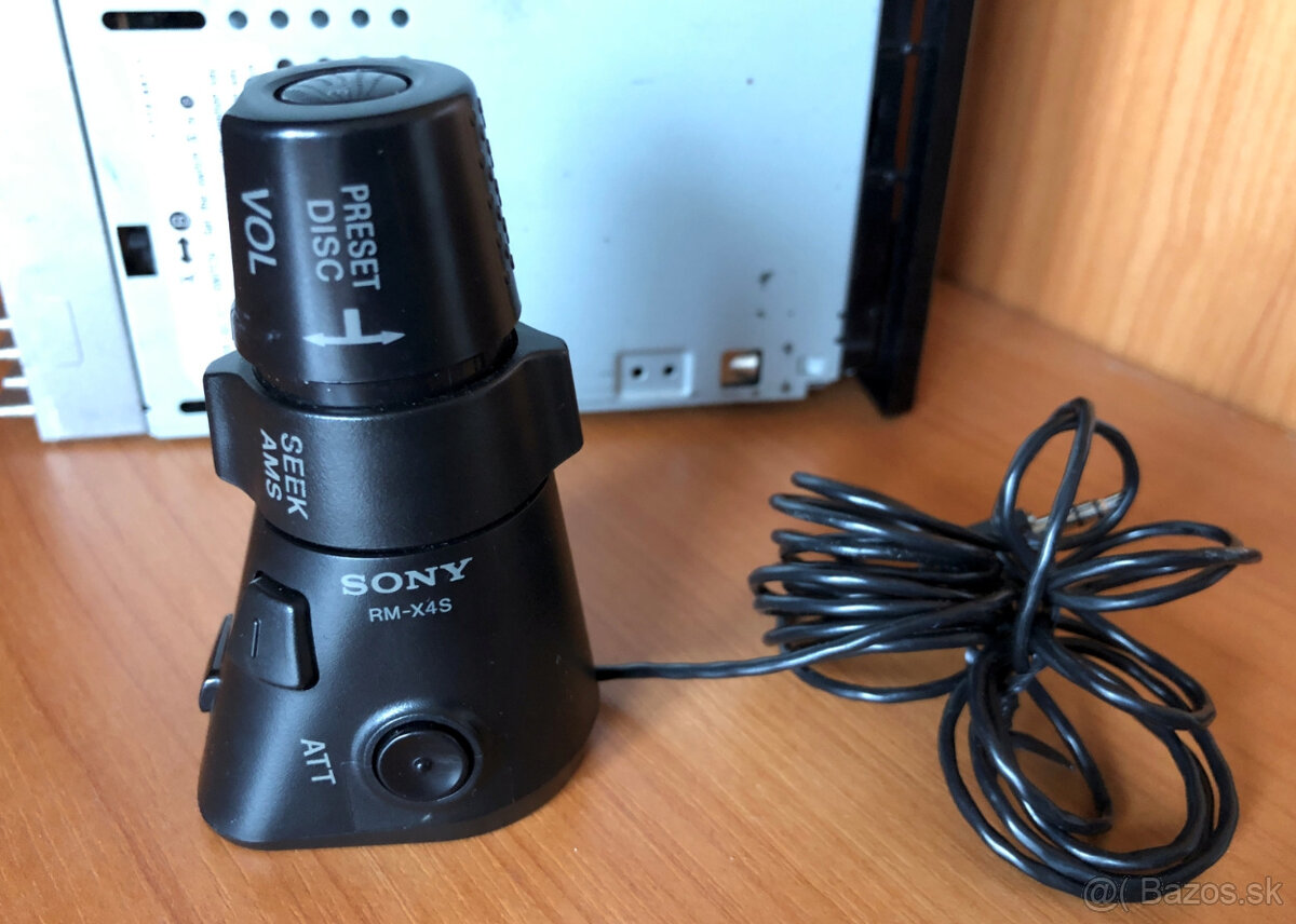 Sony XR - 4740 RDS - 16