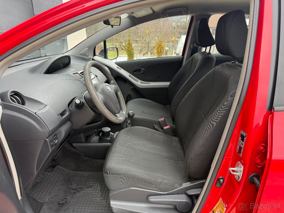 Toyota Yaris 1.0I VVT-i - 16