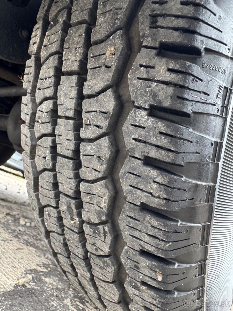 Suzuki Jimny 1,3i VX 4WD 63kw Club Ranger - 16