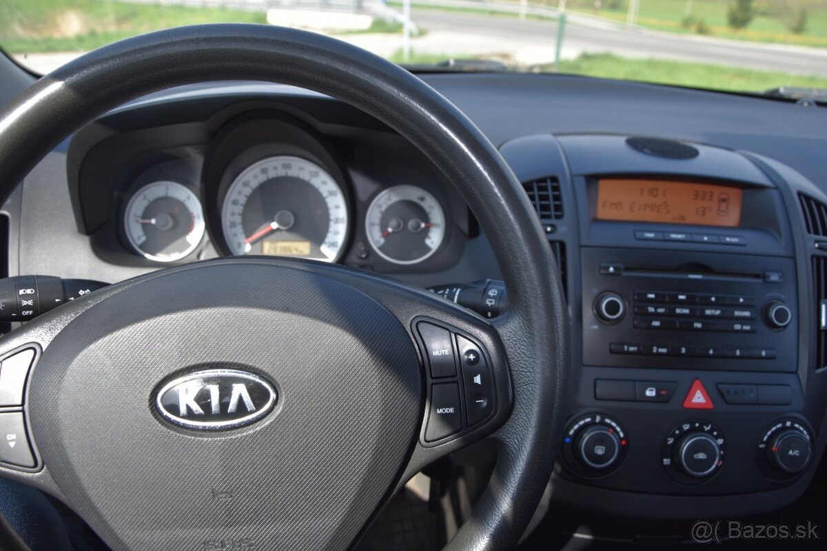 Kia Ceed SW 1.6 CRDi - 16