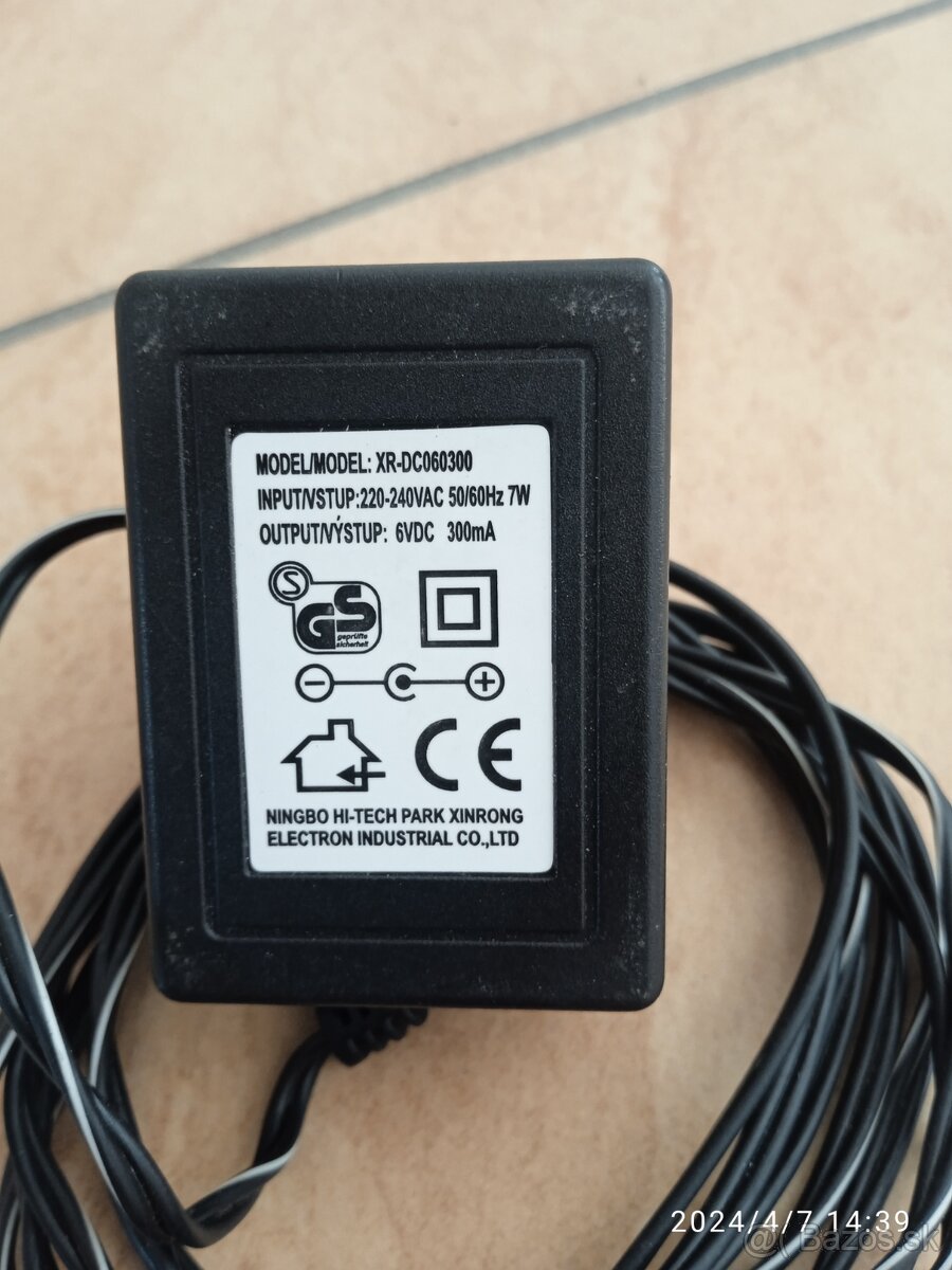 Transformátory, nabíjačky, adaptéry - 16