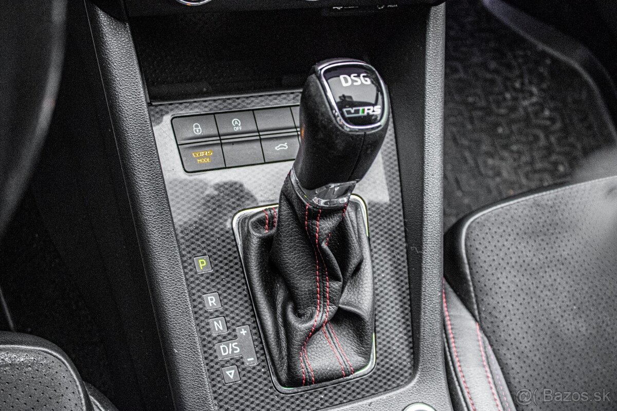 Škoda Octavia Combi 2.0 TDI DPF RS DSG - 16