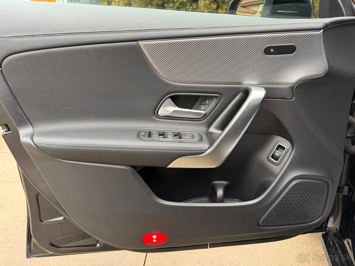 MERCEDES-Benz CLA Shooting Brake SB 180 d AUTOMAT, LED, VIRT - 16