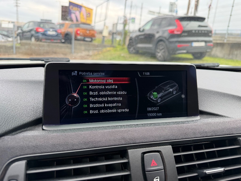 BMW Rad 3 Touring 320d xDrive A/T - 16