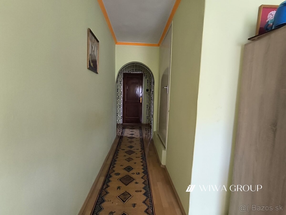 Na predaj priestranný rodinný dom v Ostrihome - 16