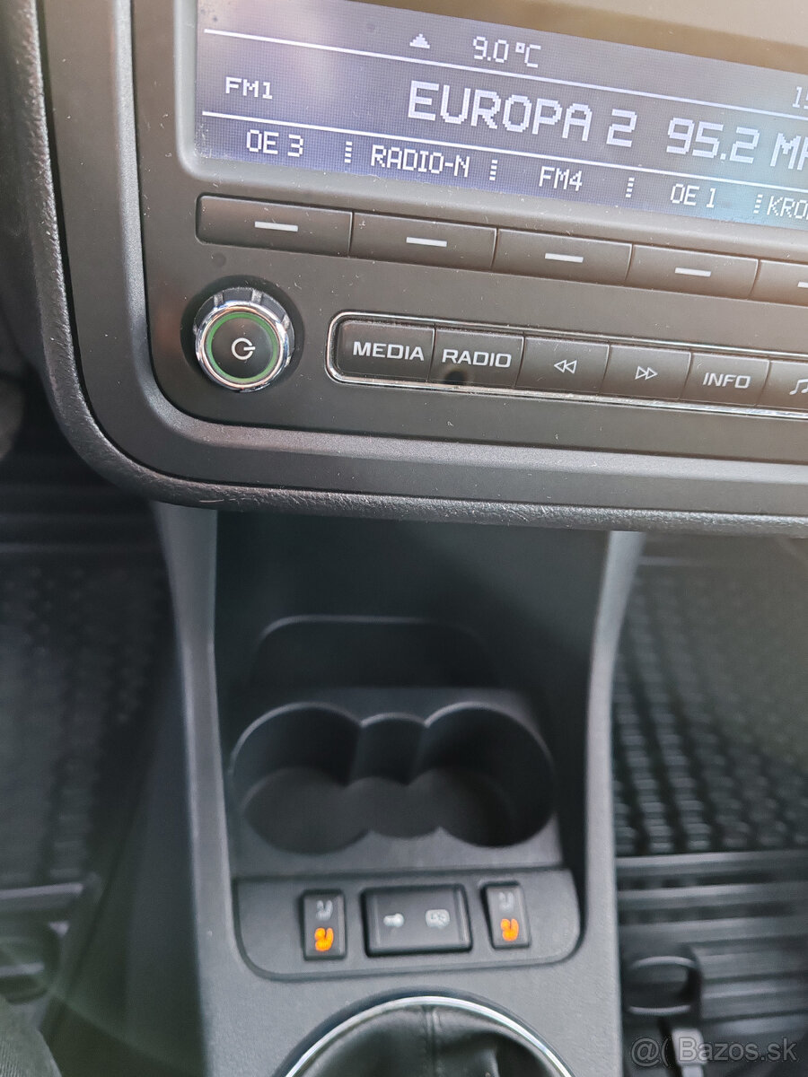 Predám Skoda fabia combi 1.2TSI Ambiente facelift r.v 2012 - 16