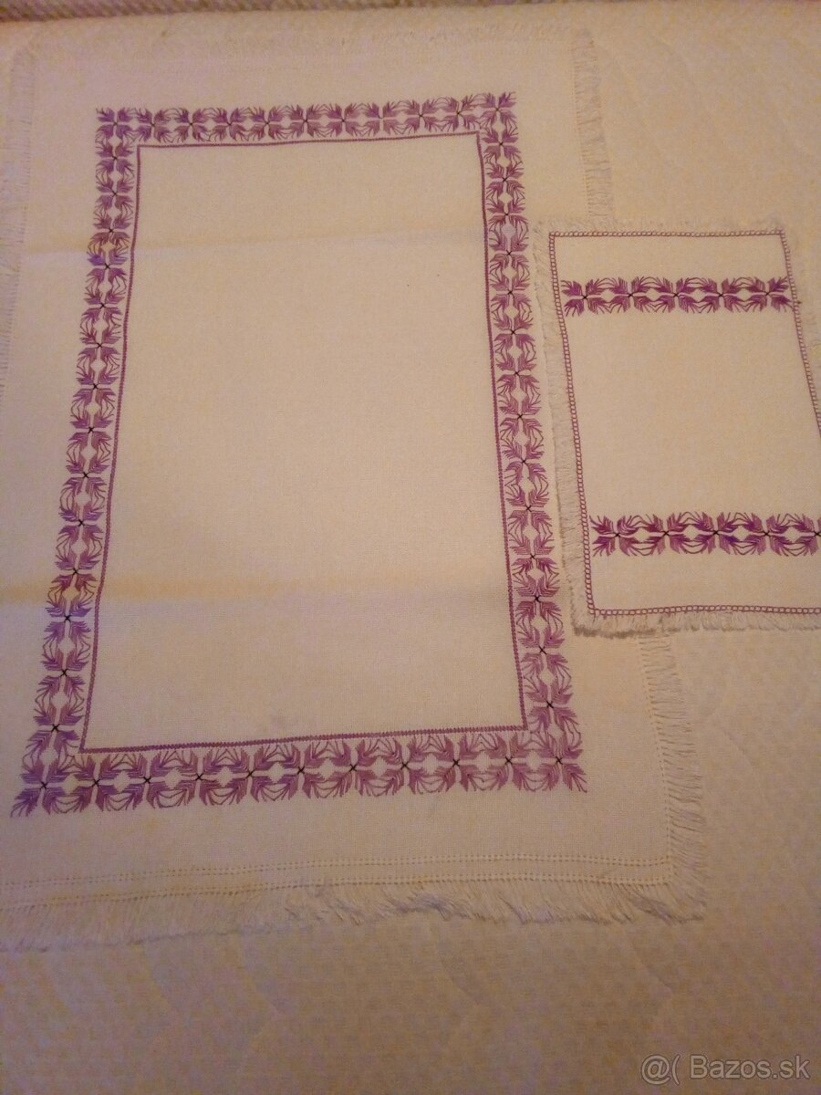 Ručne vyšívané obrusy 3 - 16