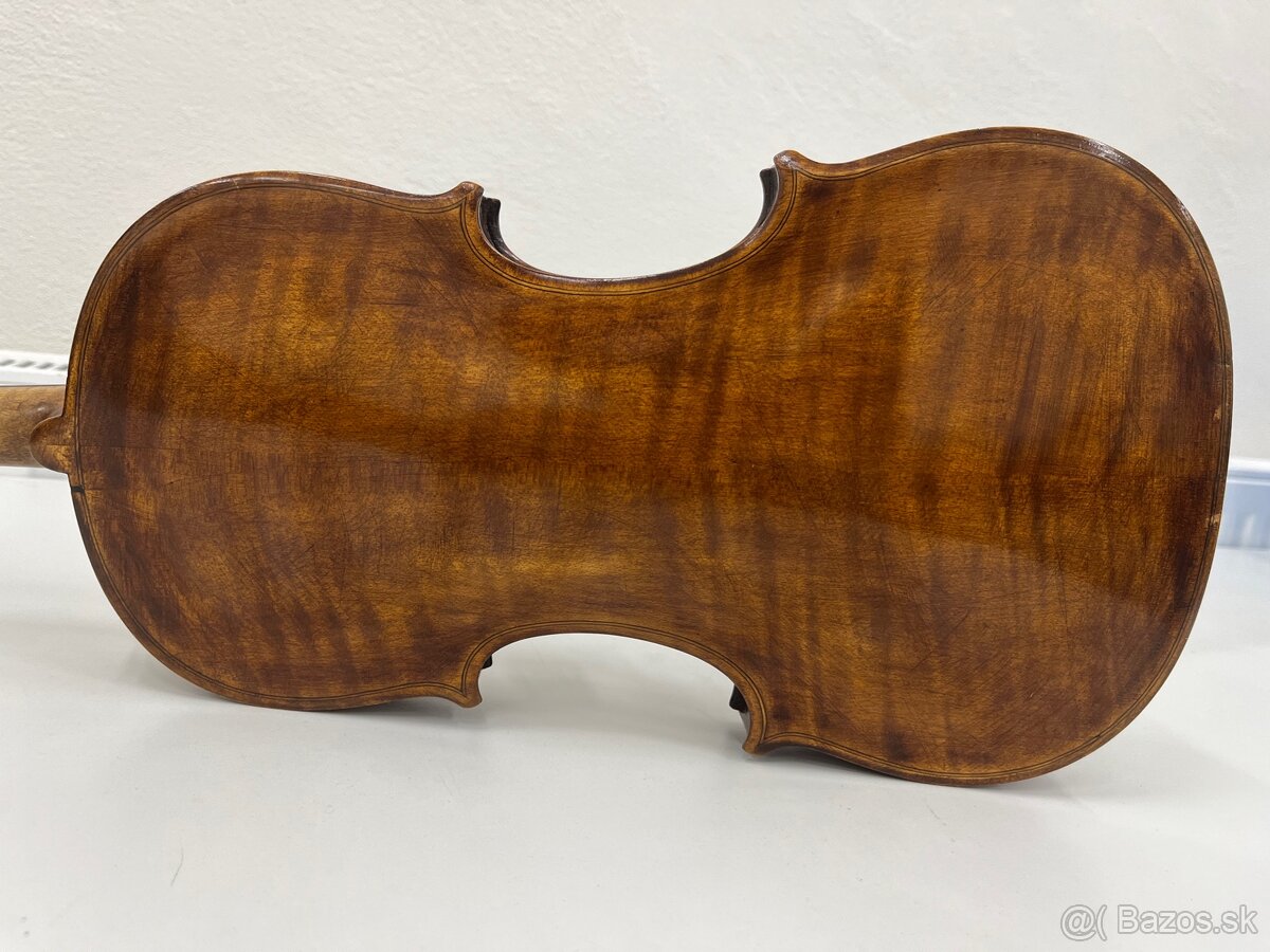 Staré “ploché “husle - 16