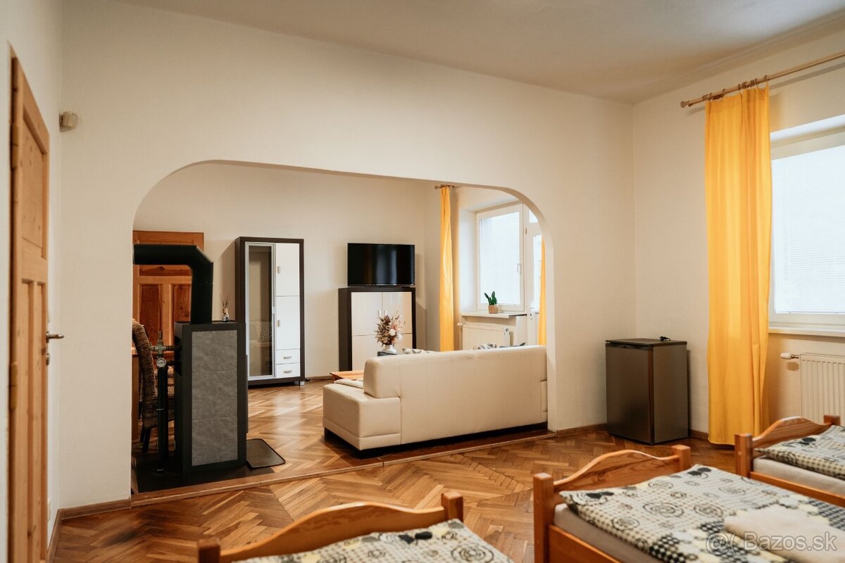 BYTOVÝ DOM - Topoľčany, Tovarnícka ul. - 16