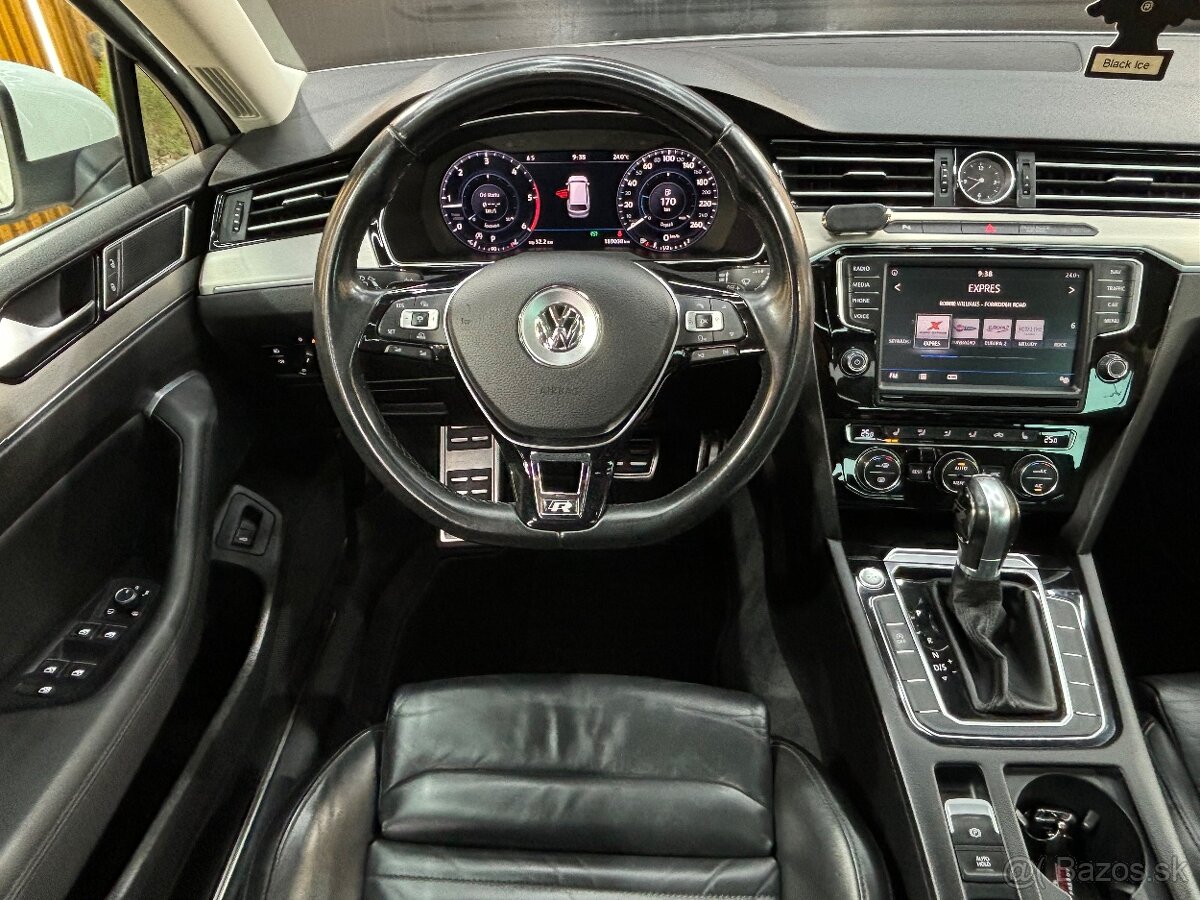Volkswagen Passat Variant 2.0 TDI HIGHLINE R-LINE VIRTUAL - 16