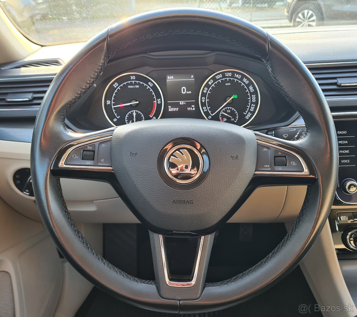 ŠKODA SUPERB 2.0 TDI SCR STYLE AUTOMAT - 16