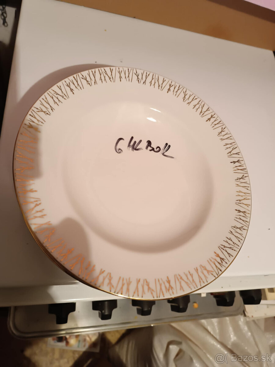 Retro taniere na doplnenie sady aj kompletné sady - 16