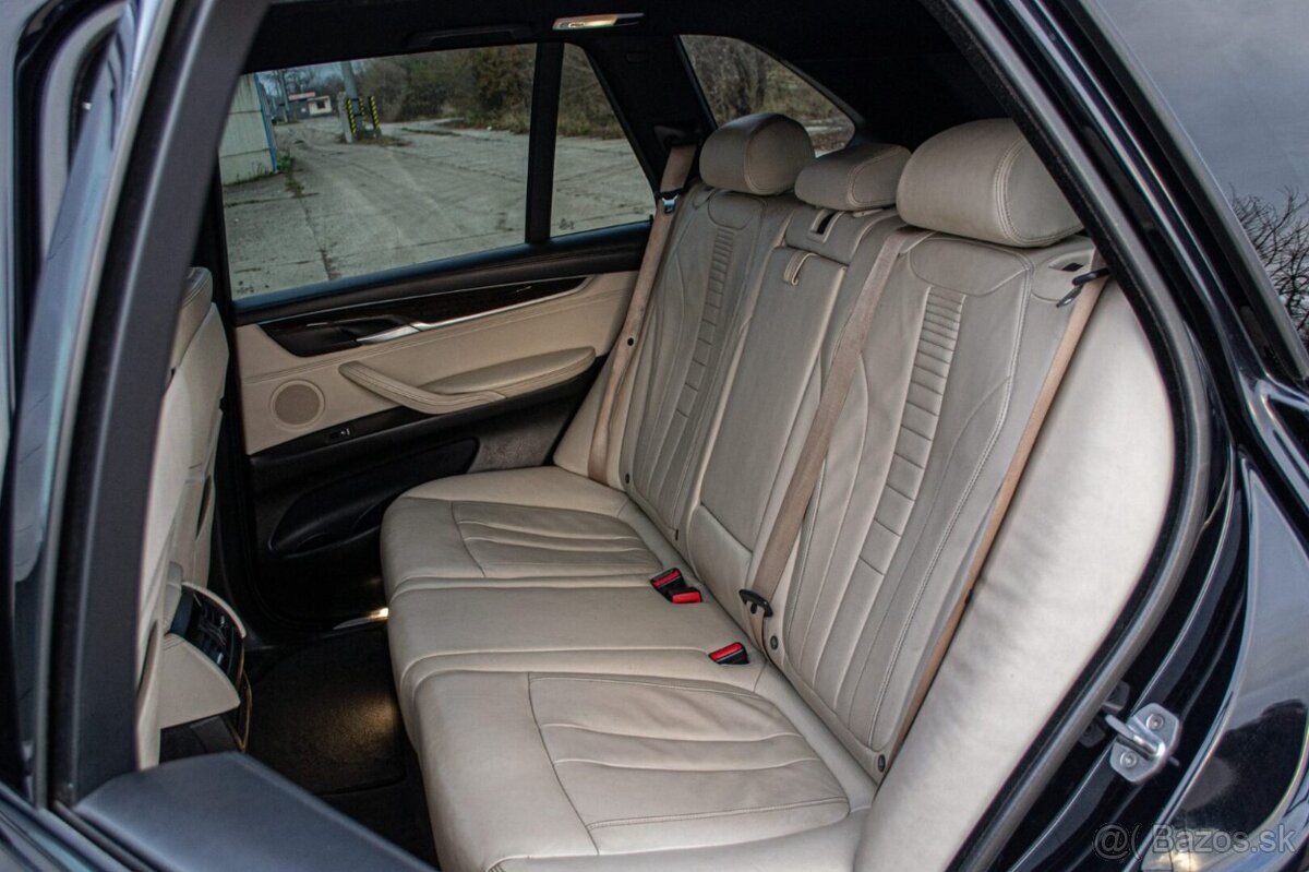 BMW X5 xDrive30d 190kW M-Packet - 16