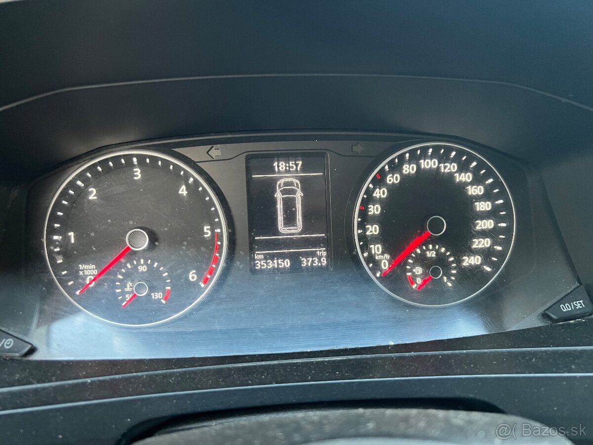 Volkswagen Transporter T6 4Motion - 16