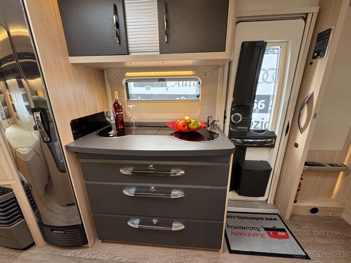 Hobby 560 KMFe De Luxe Edition Markíza, Klíma, Solar, Mover - 16