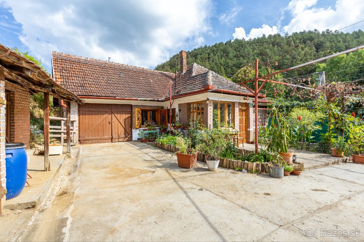 Na predaj útulný domček v obci Pányok - 16