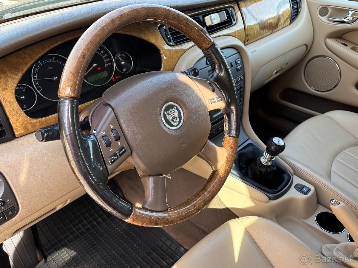 Jaguar X-Type 2.0 D Sport - 16