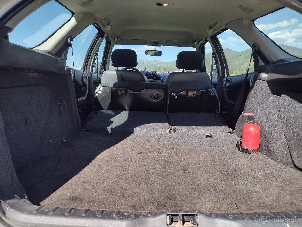 PREDAM PEKNY YOUNGTIMER CITROEN XSARA BREAK 2.0 HDI 80 KW - 16