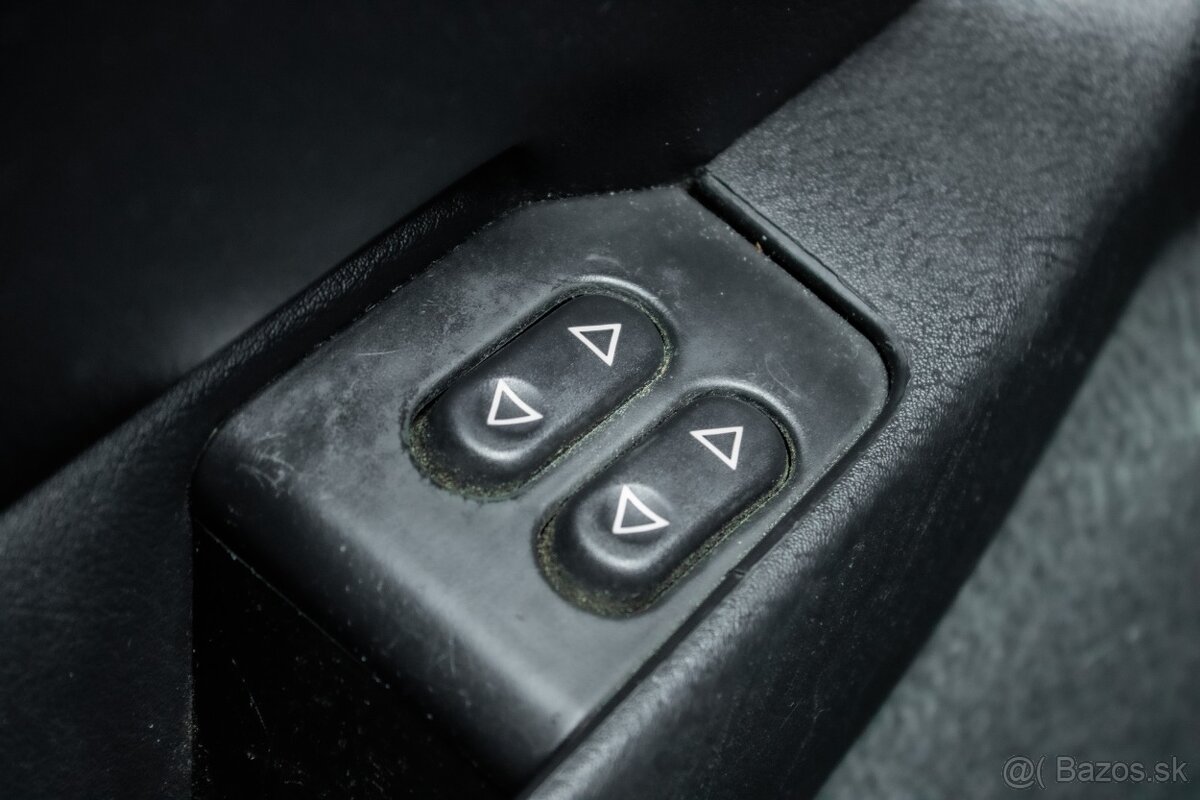 Peugeot 306 1.4 XN, 55kW, M5 - PO VEĽKOM SERVISE - 16