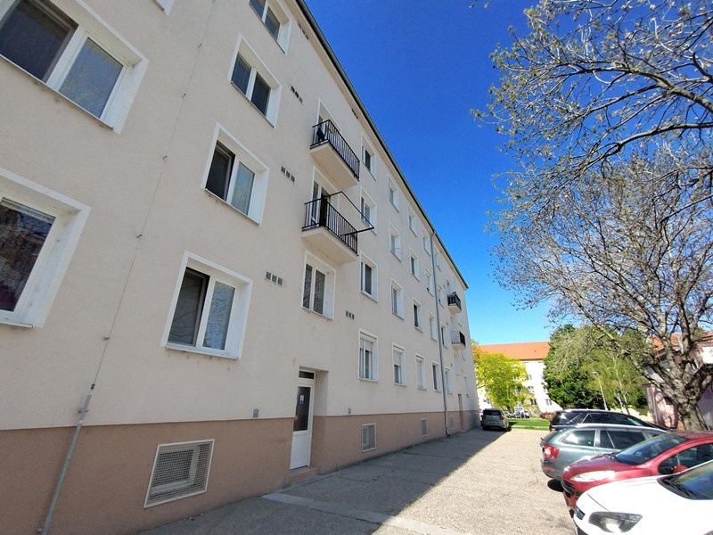 ✅ ZREKONŠTRUOVANÝ 2+KK PRIAMO V CENTRE - 16