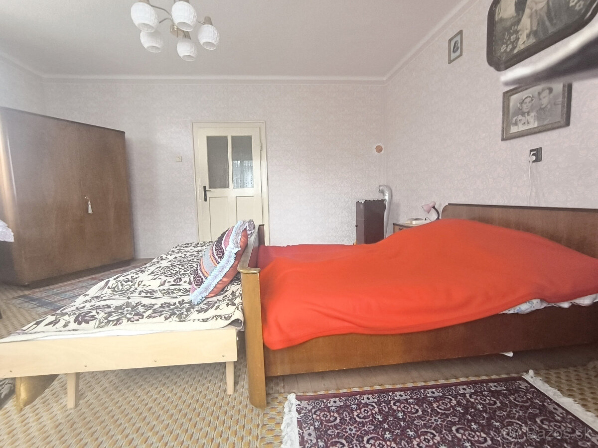 KRÁSNY UDRŽIAVANÝ MUROVANÝ RODINNÝ DOM CHALUPA S VÝBORNÝM PO - 16