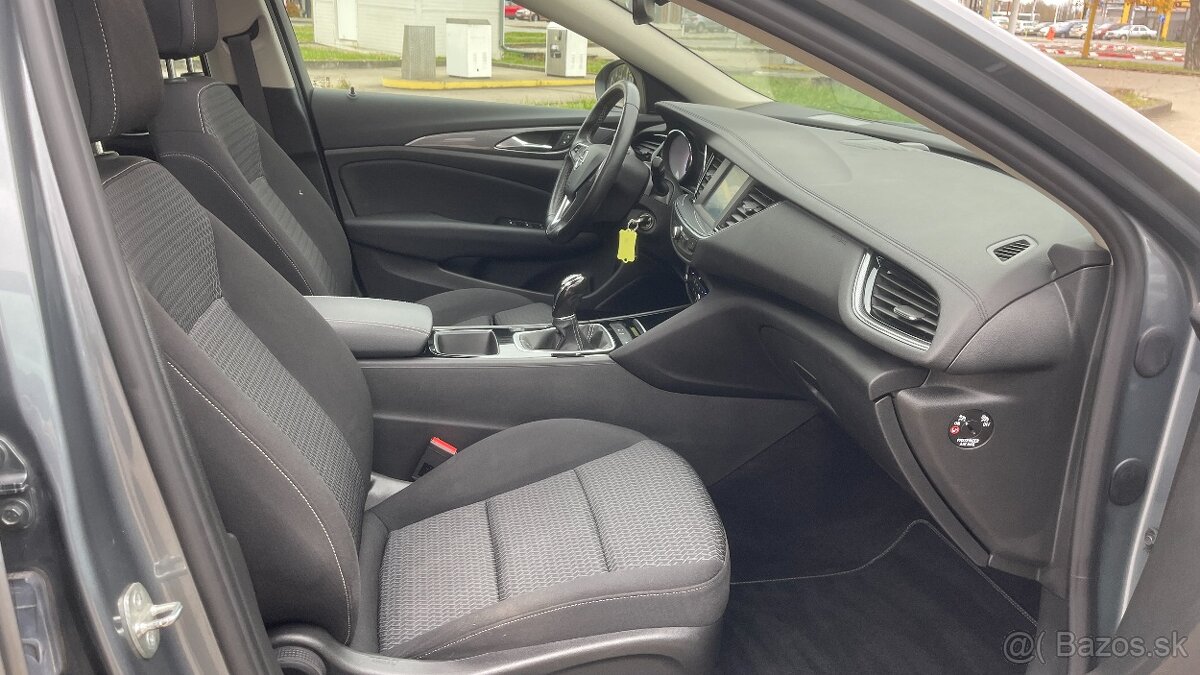 OPEL INSIGNIA Sports Tourer 1.5 CDTI 90kW M6 - 16