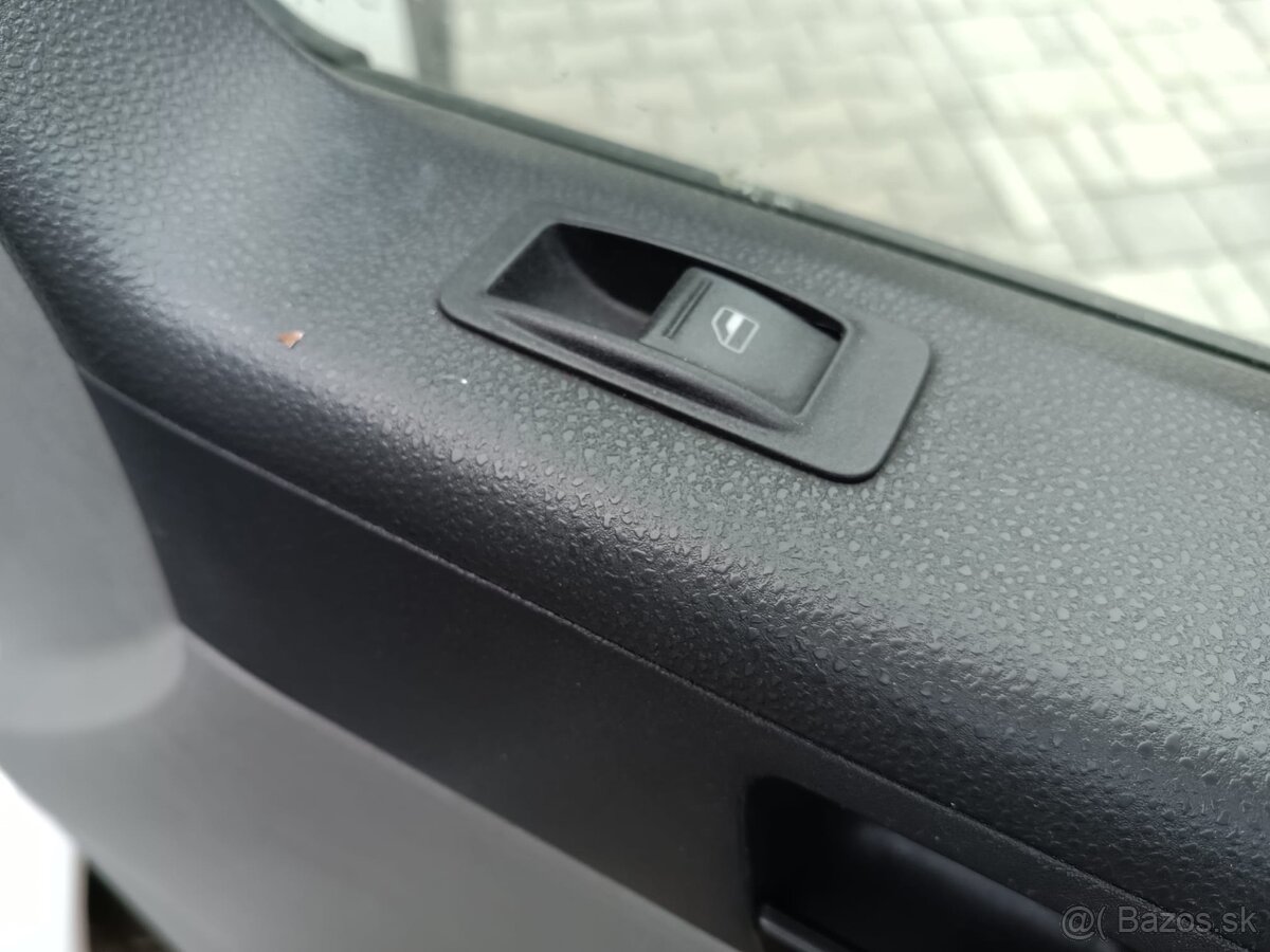 VOLKSWAGEN TRANSPORTER T5 4x4 - NA PREDAJ - 16