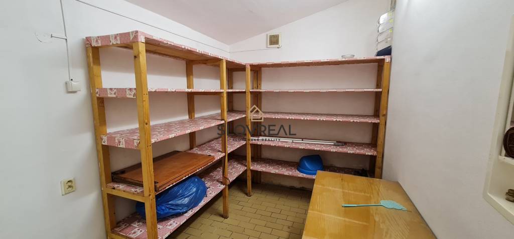 SLOVREAL - Predaj Domu v obci Lovča - 16